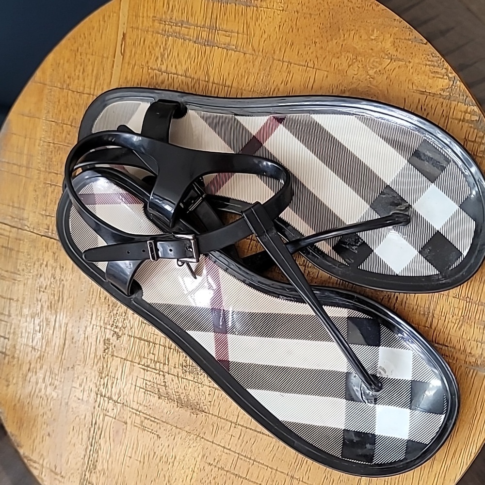 Burberry sandals